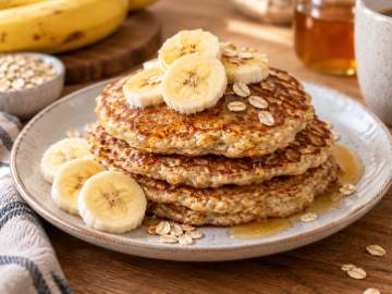 Oat and Banana Pancakes